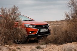В Казахстане прошел автопробег LADA Vesta SW/CROSS