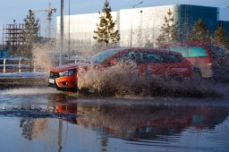 В Казахстане прошел автопробег LADA Vesta SW/CROSS