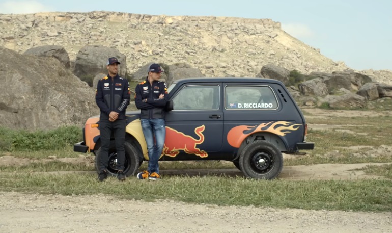 Пилоты «Формулы-1» испытали Lada 4x4 в Азербайджане