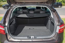 Auto Bild оценили универсалы Lada Vesta на немецком рынке