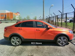 Фото первых серийных седанов Lada Vesta Cross