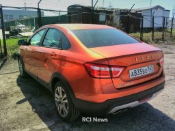 Фото первых серийных седанов Lada Vesta Cross