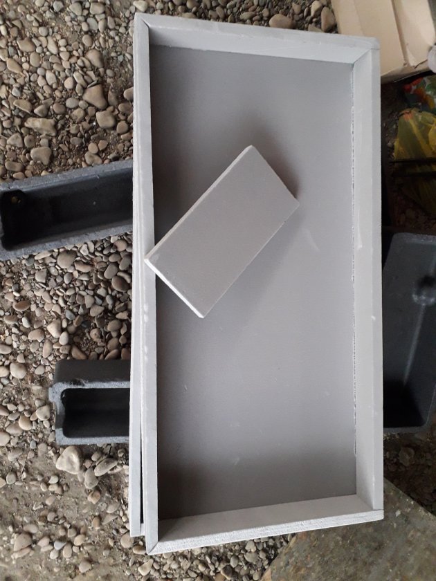 фальшпол в Lada Vesta SW