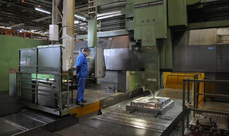 Рабочие АВТОВАЗа жалуются на жару в цехах