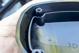 сломалось крепление антенны Лада Веста