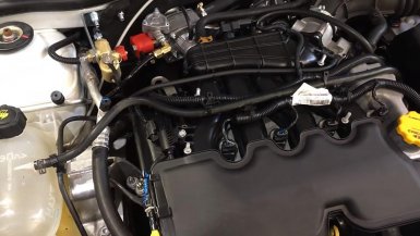 Трехтопливный Lada Largus