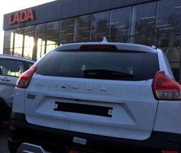 Lada XRAY Cross начали поступать дилерам