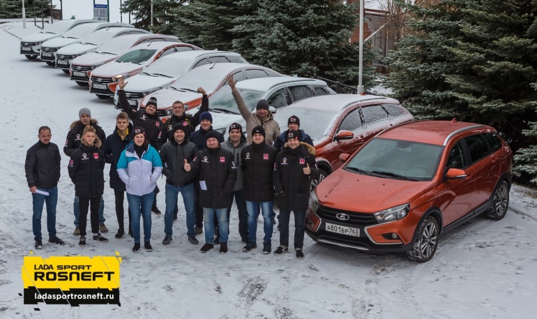 Пилотов LADA Sport ROSNEFT наградили в Тольятти
