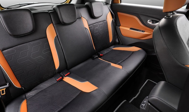 АВТОВАЗ начал устанавливать задний диван от Lada XRAY Cross на обычную версию кроссовера АВТОВАЗ начал устанавливать задний диван от Lada XRAY Cross на обычную версию кроссовера