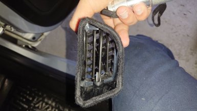 шумоизоляция воздуховодов lada xray