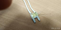 залить термоклеем