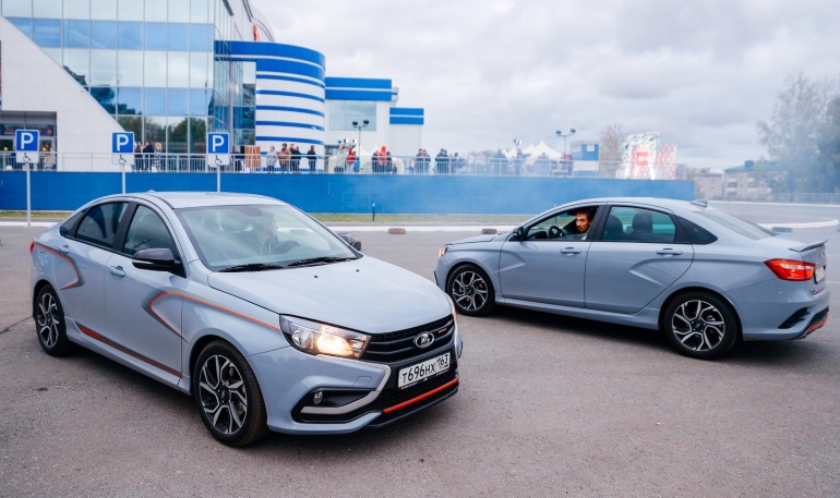 Первая статистика продаж Lada Vesta Sport