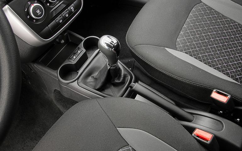 Интерьер Lada Granta FL