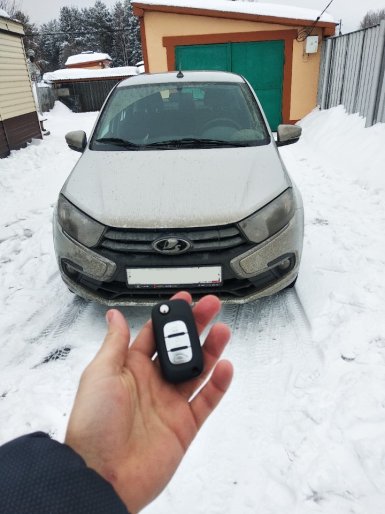 Новые ключи зажигания Lada Granta FL