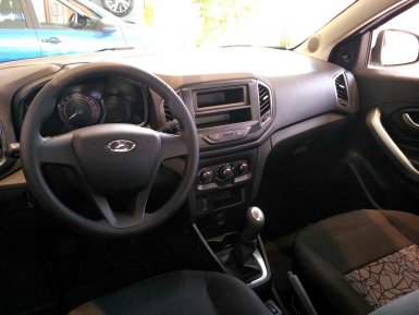 Lada XRAY Cross Classic