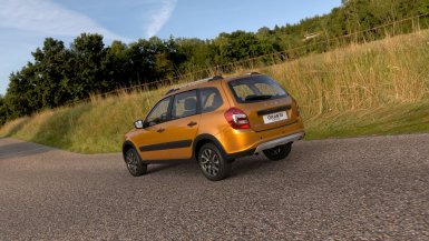 фото Lada Granta Cross