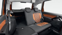 салон Lada Granta Cross