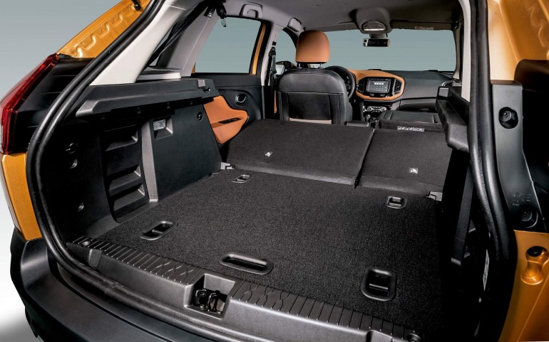 lada xray багажник