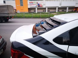 решетка для заднего стекла Lada Vesta