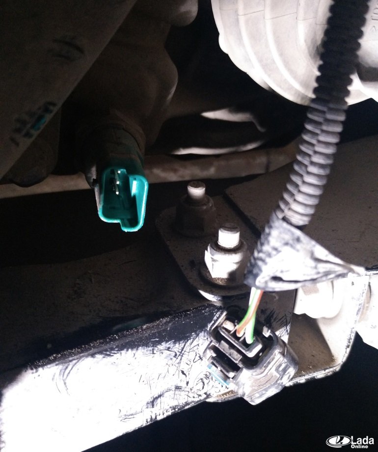 Общий вид датчика с коннектором