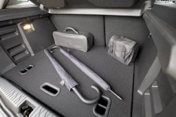 Обзор Lada XRAY Cross с вариатором - главные особенности и отличия