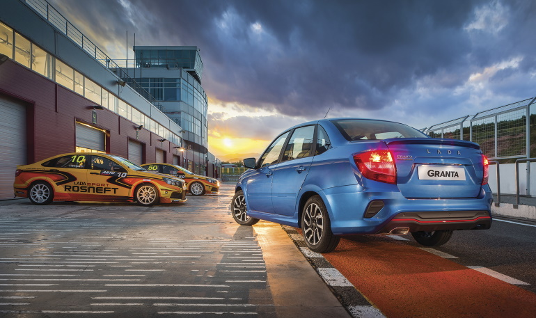 Официальные фото Lada Granta Drive Active