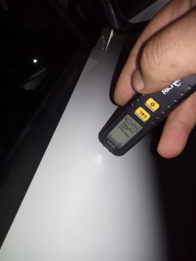 Какая толщина ЛКП у Lada XRAY, замеры толщиномером