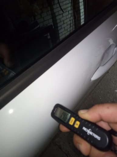 Какая толщина ЛКП у Lada XRAY, замеры толщиномером