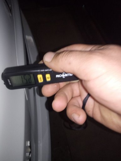 Какая толщина ЛКП у Lada XRAY, замеры толщиномером