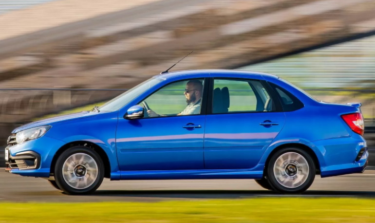 Тест-драйв Lada Granta Drive Active - коротко о главном