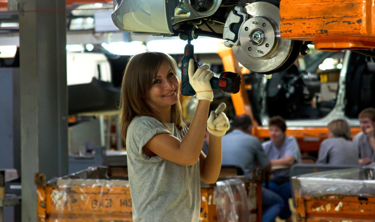 На АВТОВАЗе продолжается оптимизация численности рабочих