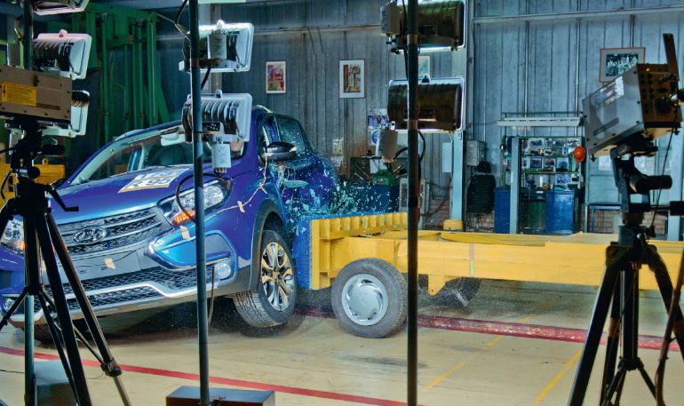 Как на АВТОВАЗе проверяют пассивную безопасность автомобилей LADA