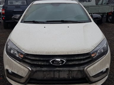 фото экстерьера Lada Vesta Exclusive с вариатором