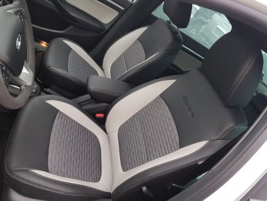 фото салона Lada Vesta Exclusive с вариатором