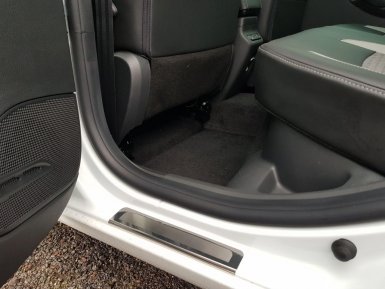 фото салона Lada Vesta Exclusive с вариатором