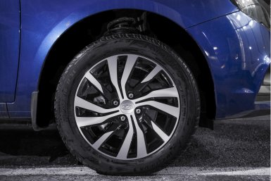 Оригинальные диски колес Lada Vesta с вариатором