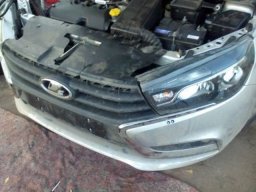 веста с омывателем фар