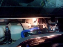 насос высокого давления омывателя фар на Лада Веста