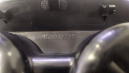 Более глубокие подстаканники Lada Vesta с вариатором