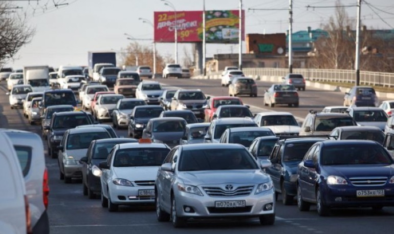 Определили средний возраст автомобилей в России на середину 2019 года