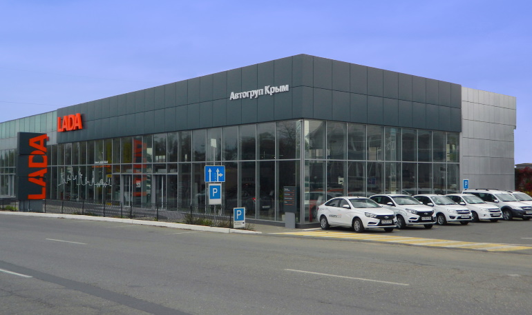 Какие автомобильные дилерские центры есть в Крыму
