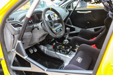 Назвали стоимость спортивной LADA Vesta из Гонки Чемпионов