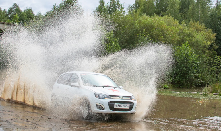 Попала вода в двигатель, поменяют по гарантии? Попала вода в двигатель, поменяют по гарантии?