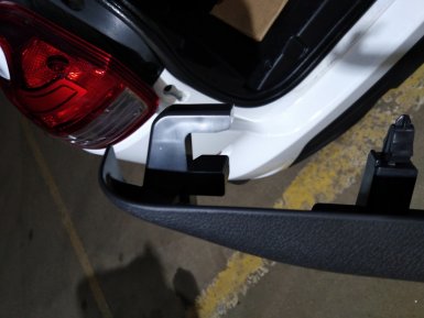 установка внутренних накладок сидений Lada XRAY