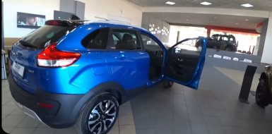 Lada XRAY Instinct уже в дилерских центрах, скоро начало продаж