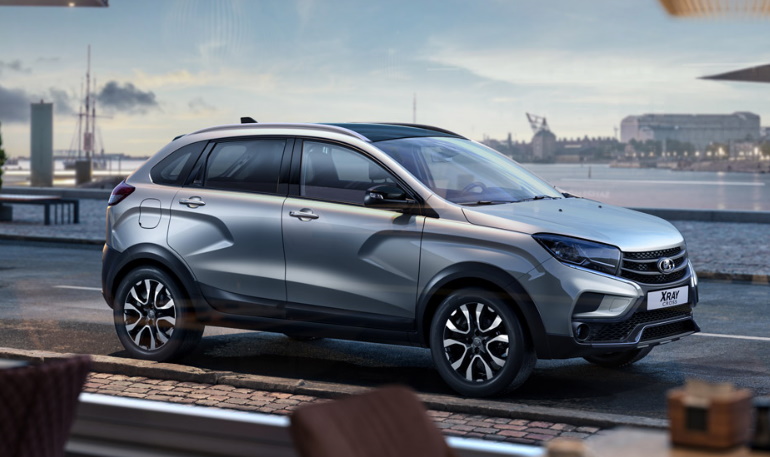 Обзор Lada XRAY Cross Insctinct, отличительные особенности флагмана