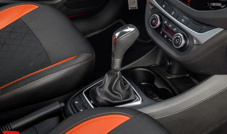 Определили долю продаж автомобилей с автоматической трансмиссией за I кв. 2020 года