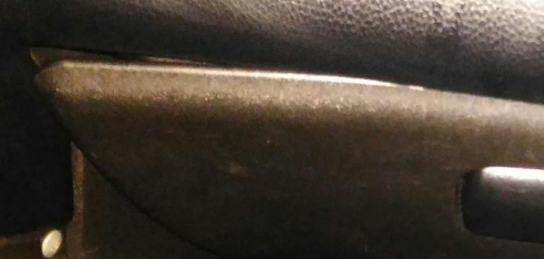 щель бардачка Niva Chevrolet