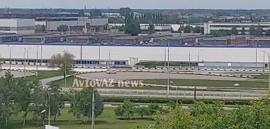 Первые живые фото Lada Largus FL