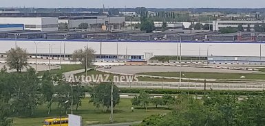 Первые живые фото Lada Largus FL